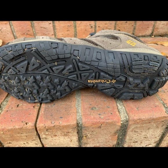 Hiking Boots Sz 9 Waterproof main image 6
